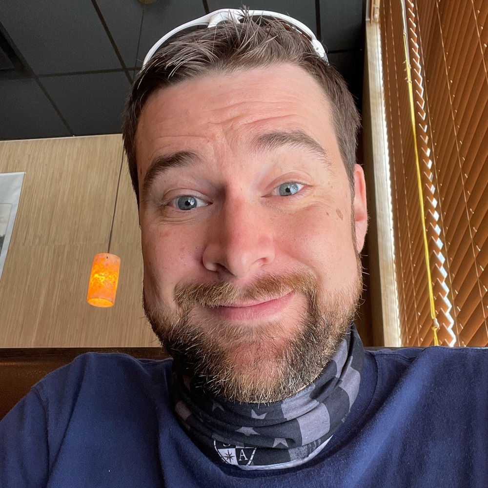 Meet your Posher, Justin
